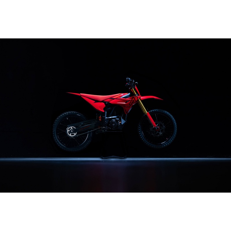 Altis sigma-Red